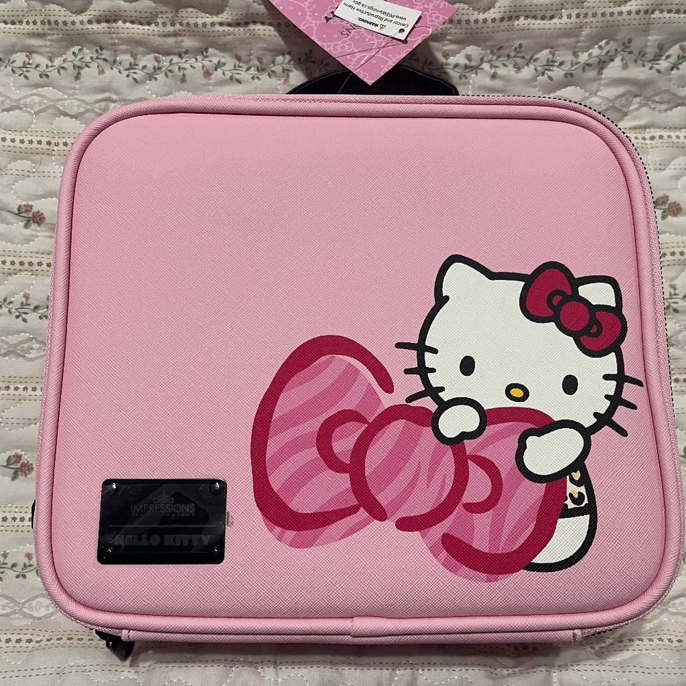Hello Kitty Makeup Set